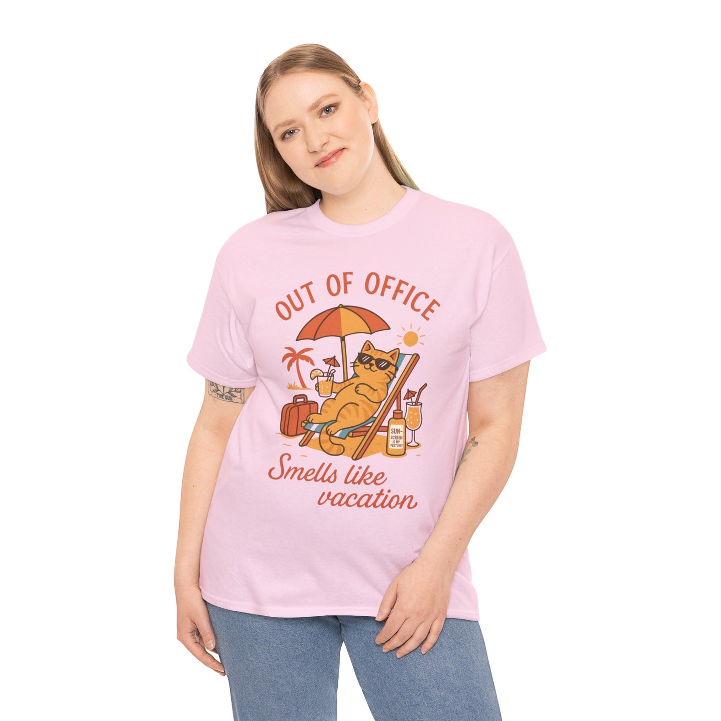 Cat Womens T-Shirt, Funny Vacation Tee with Cool Cat, Summer Beach Relax Shirt, Smells Like Vacation Gift for Her, Funny Cat Lover Gift