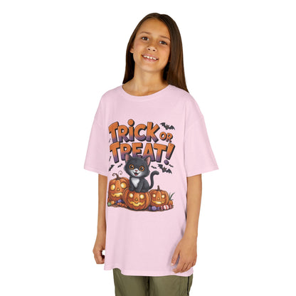 Girls Cute Black Cat Trick or Treat Halloween T-Shirt, Funny Pumpkin Cat Tee, Spooky Fall Shirt for Kids, Matching Family Halloween Shirts
