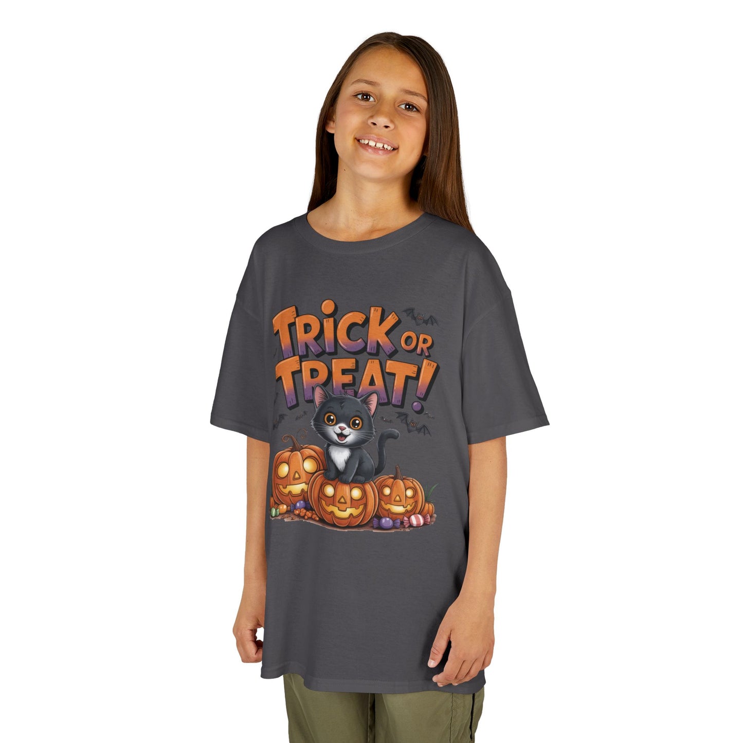 Girls Cute Black Cat Trick or Treat Halloween T-Shirt, Funny Pumpkin Cat Tee, Spooky Fall Shirt for Kids, Matching Family Halloween Shirts