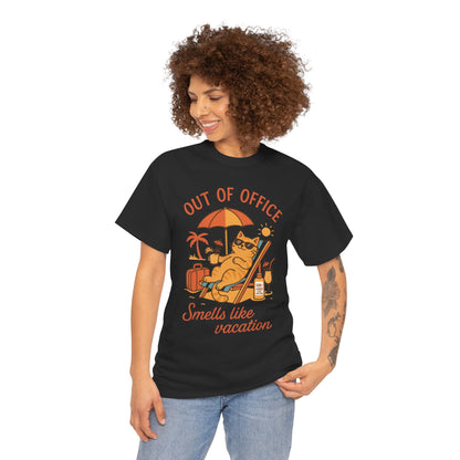 Cat Womens T-Shirt, Funny Vacation Tee with Cool Cat, Summer Beach Relax Shirt, Smells Like Vacation Gift for Her, Funny Cat Lover Gift