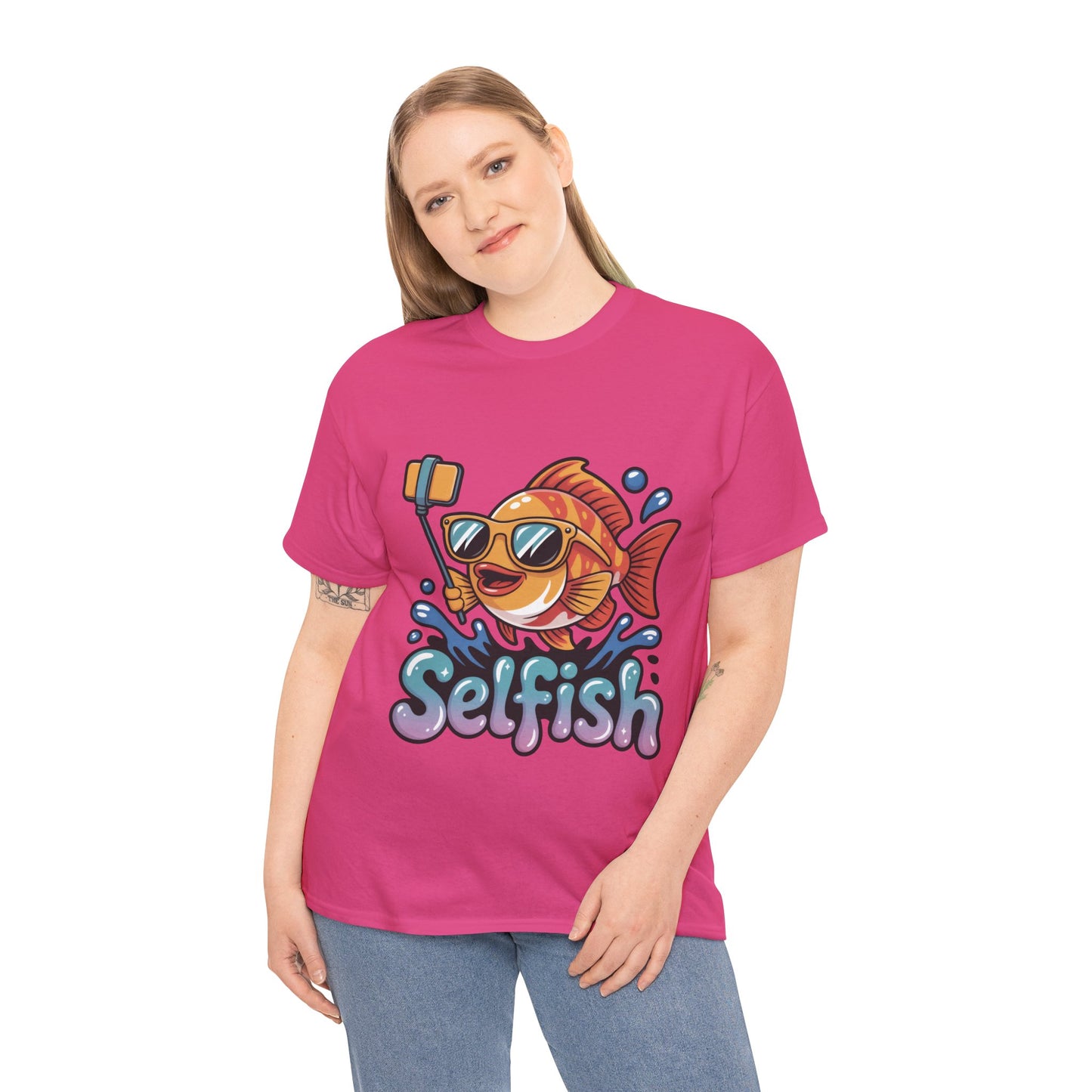 Funny Selfie Fish Graphic Womens T-Shirt, Playful Pun Gift for Her, Summer Vibes, Unique Beach Shirt, Outdoor Adventures