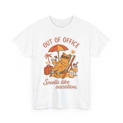 Cat Womens T-Shirt, Funny Vacation Tee with Cool Cat, Summer Beach Relax Shirt, Smells Like Vacation Gift for Her, Funny Cat Lover Gift