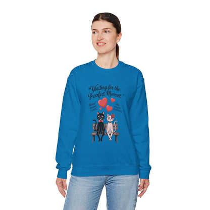 Cute Cat Lovers Womens Sweatshirt, Cozy Gift for Pet Owners, Perfect for Valentine's Day, Animal Lover Apparel, Relaxed Love Sweatshirt