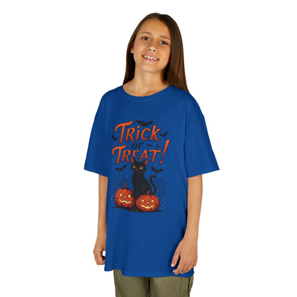 Cute Trick or Treat Black Cat T-Shirt for Girls Boys, Fun Spooky Halloween Tee, Pumpkin Cat Shirt for Kids, Fall Party Outfit
