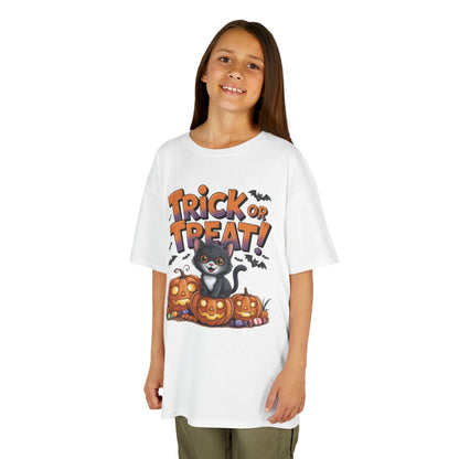 Girls Cute Black Cat Trick or Treat Halloween T-Shirt, Funny Pumpkin Cat Tee, Spooky Fall Shirt for Kids, Matching Family Halloween Shirts