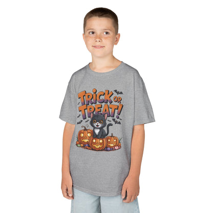 Girls Cute Black Cat Trick or Treat Halloween T-Shirt, Funny Pumpkin Cat Tee, Spooky Fall Shirt for Kids, Matching Family Halloween Shirts