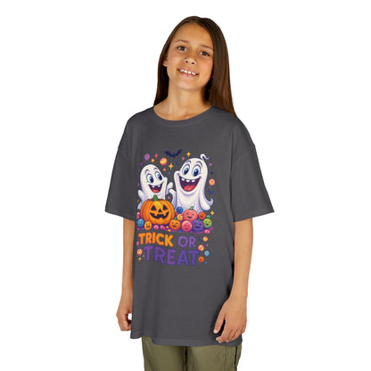 Trick or Treat Kids Halloween T-Shirt, Cute Ghosts Pumpkin Design, Fun Spooky Tee for Boys Girls