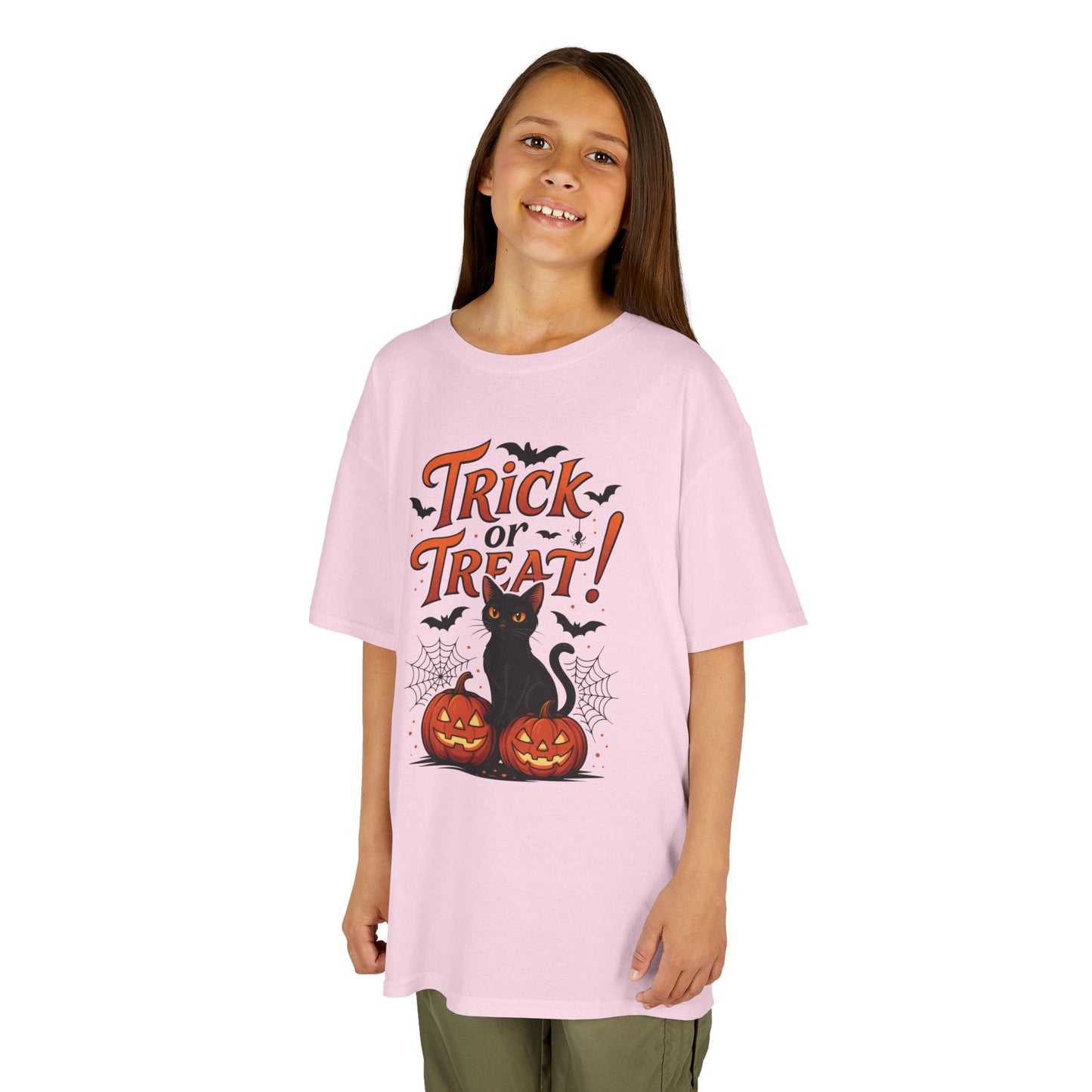 Cute Trick or Treat Black Cat T-Shirt for Girls Boys, Fun Spooky Halloween Tee, Pumpkin Cat Shirt for Kids, Fall Party Outfit