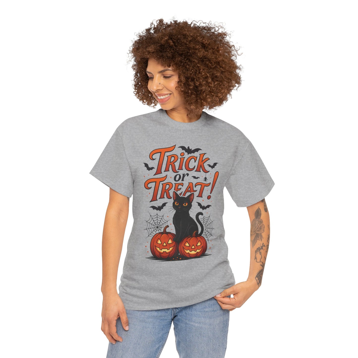 Trick or Treat Black Cat Halloween T-Shirt for Women, Spooky Cute Pumpkin Cat Tee, Fall Halloween Outfit Gift, Vintage Witchy Top