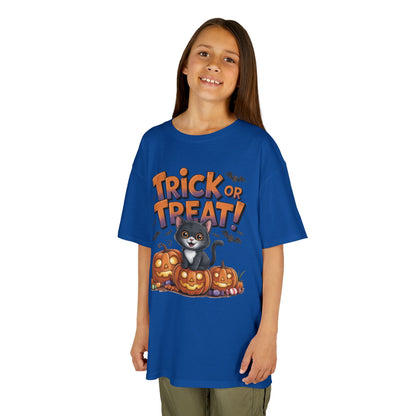 Girls Cute Black Cat Trick or Treat Halloween T-Shirt, Funny Pumpkin Cat Tee, Spooky Fall Shirt for Kids, Matching Family Halloween Shirts