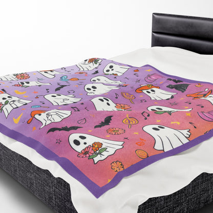 Cute Ghost Halloween Velveteen Plush Blanket for Kids, Purple Ghost and Candy Throw Blanket, Cozy Spooky Fall Blanket, Kawaii Boo Gift