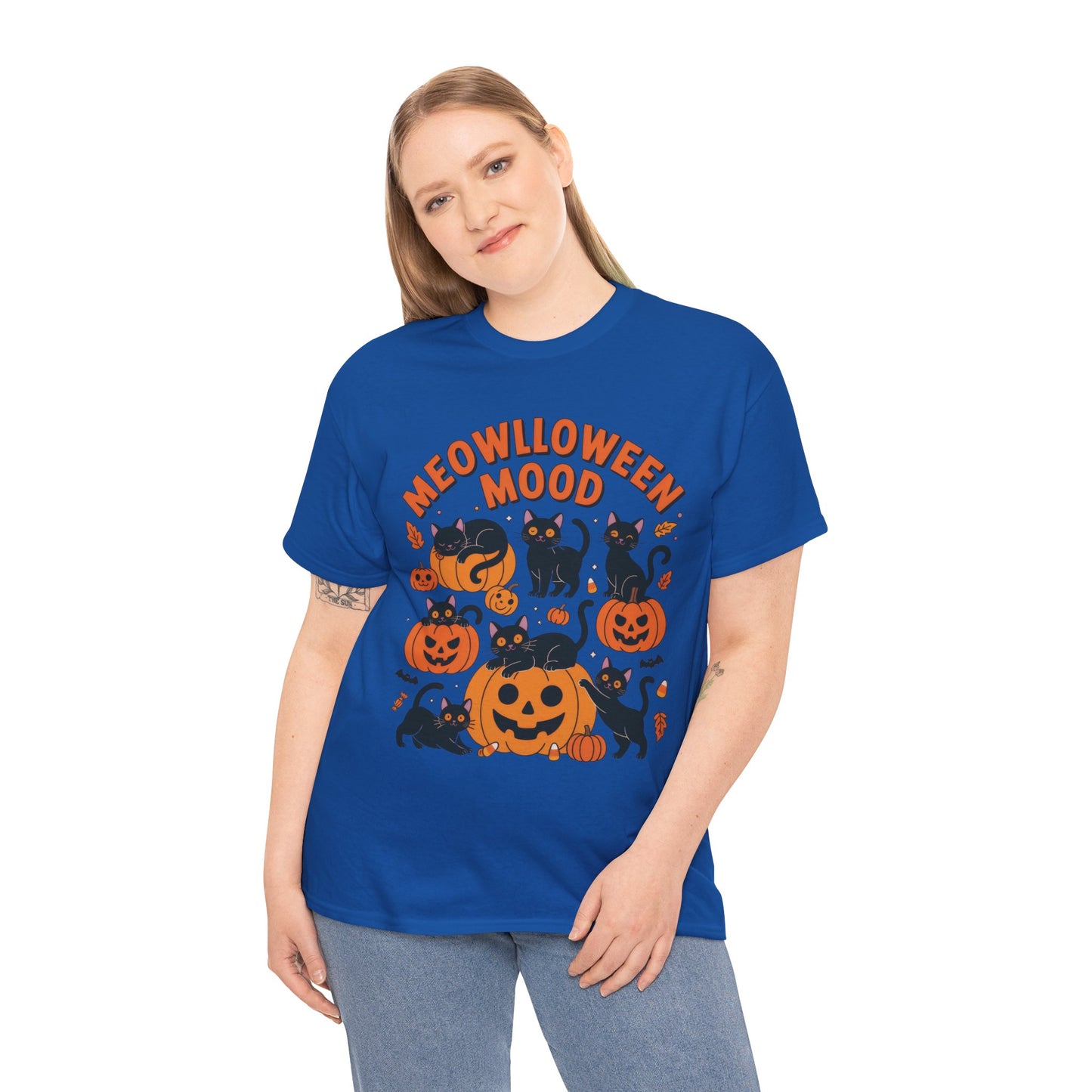 Meowlloween Mood Cat Shirt for Women, Cute Black Cat and Pumpkin Halloween Tee, Cozy Fall Kawaii Spooky Graphic Top, Cat Lover Gift