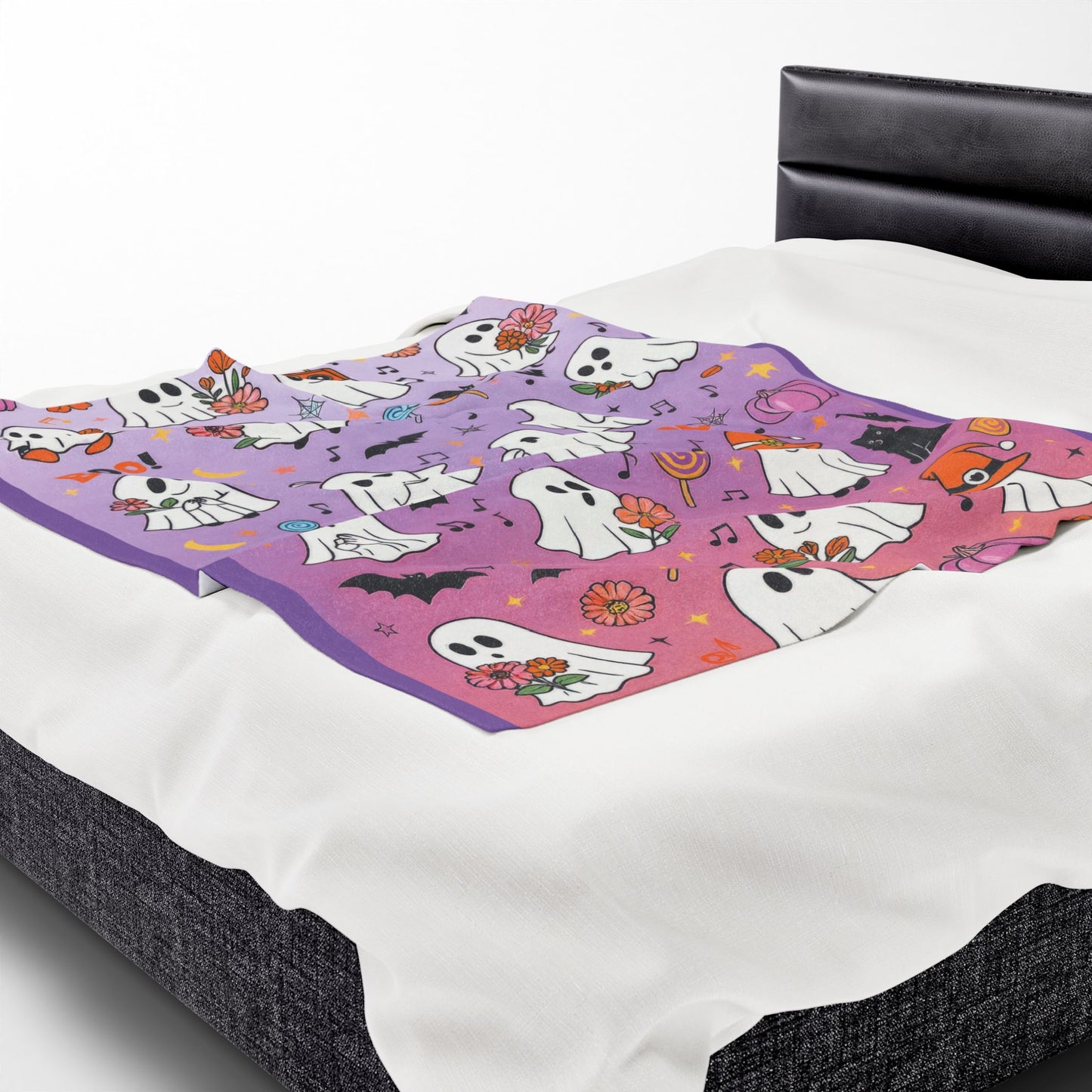 Cute Ghost Halloween Velveteen Plush Blanket for Kids, Purple Ghost and Candy Throw Blanket, Cozy Spooky Fall Blanket, Kawaii Boo Gift