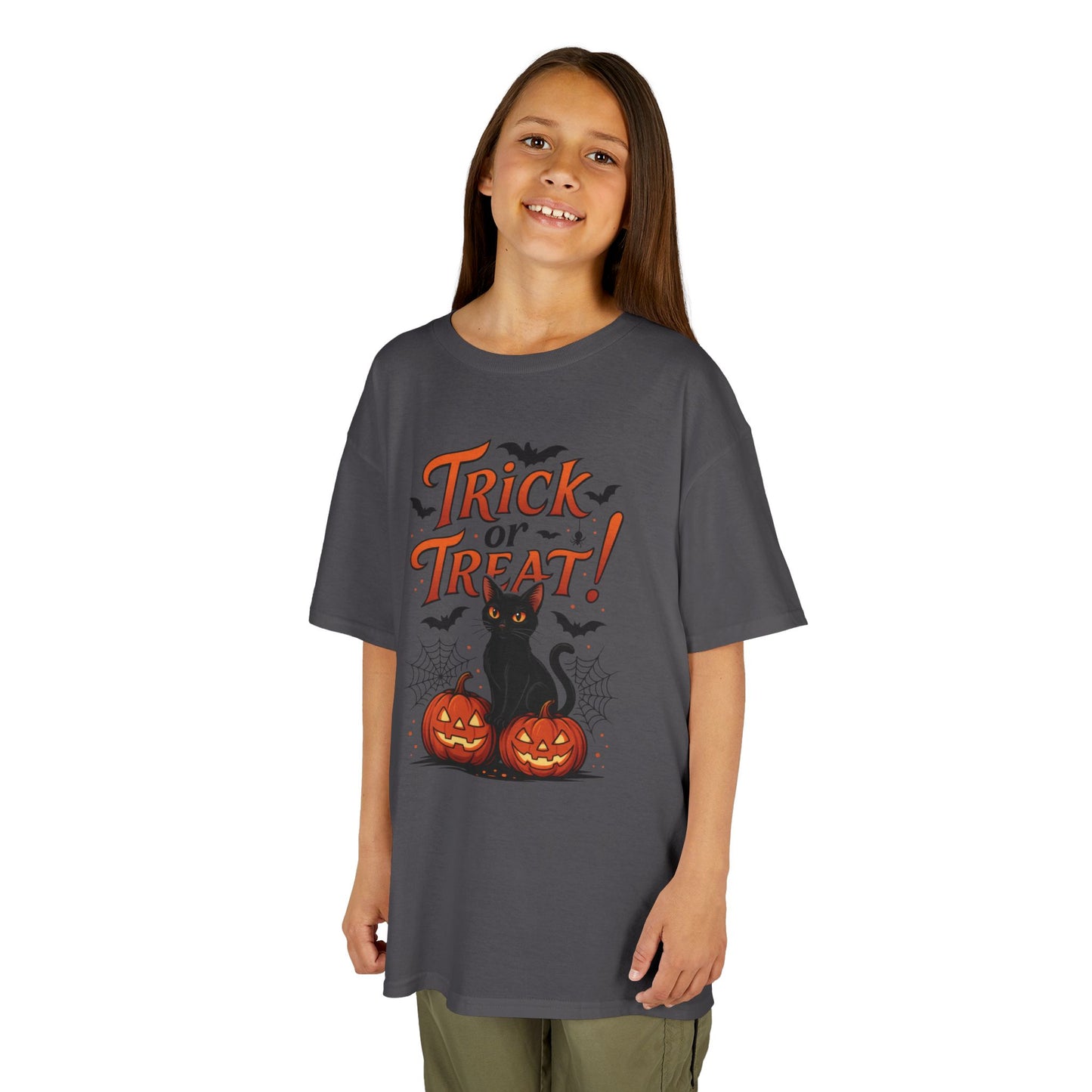 Cute Trick or Treat Black Cat T-Shirt for Girls Boys, Fun Spooky Halloween Tee, Pumpkin Cat Shirt for Kids, Fall Party Outfit
